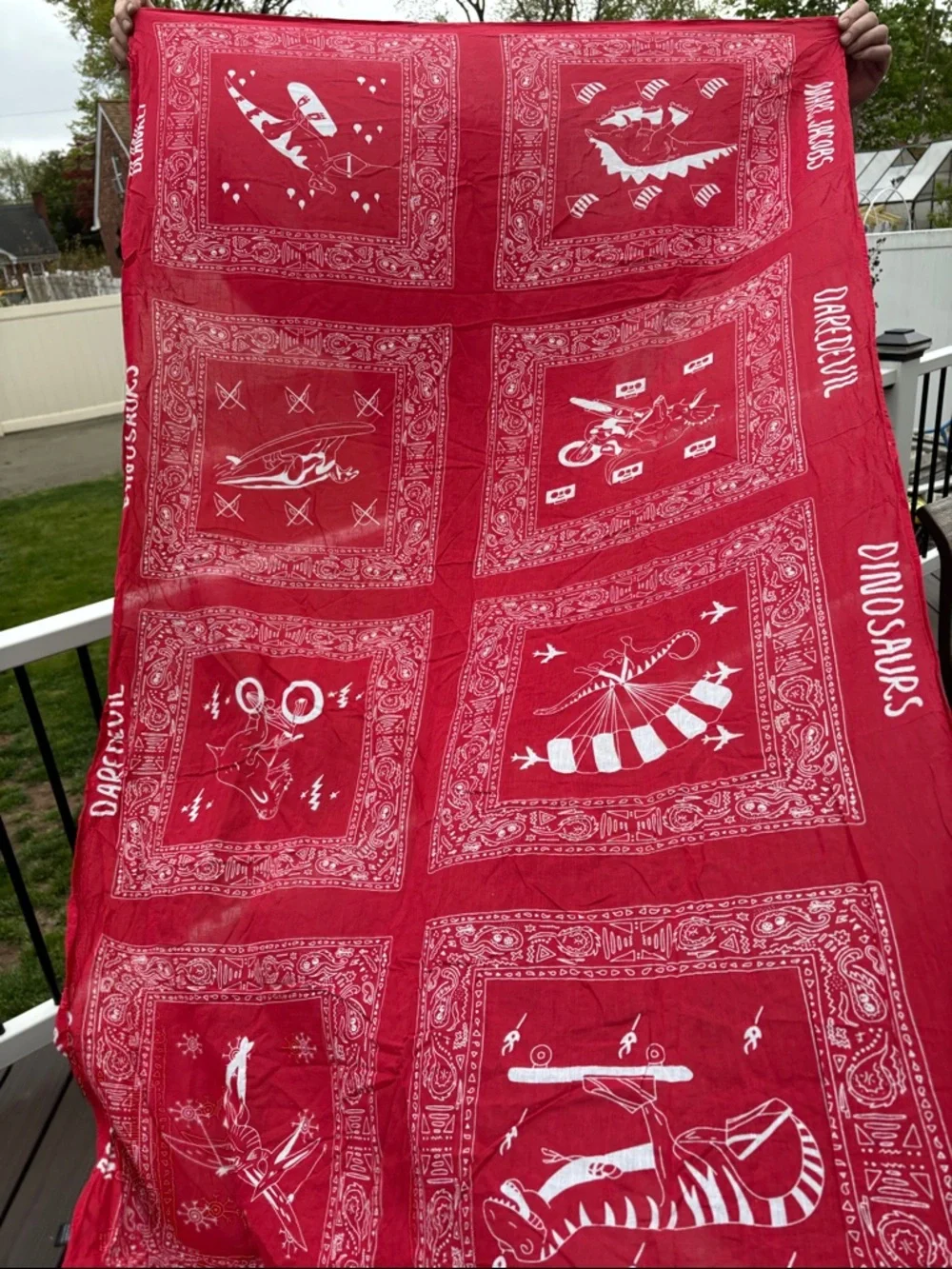 Marc Jacobs Red Graphic DINOSAURS DAREDEVIL Bandana Print Scarf-RARE - Picture 6 of 9